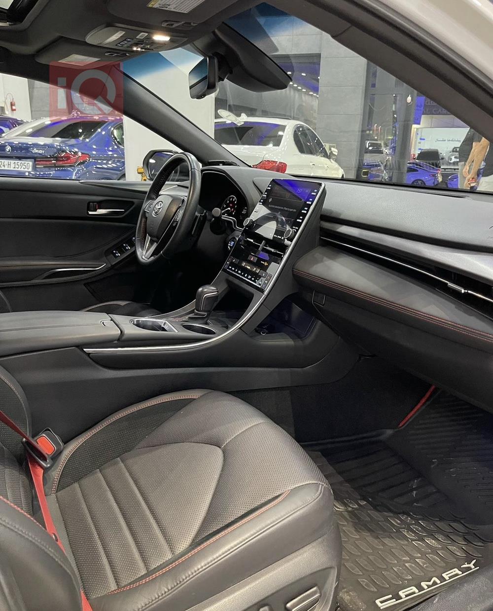 تۆیۆتا ئەڤەلۆن